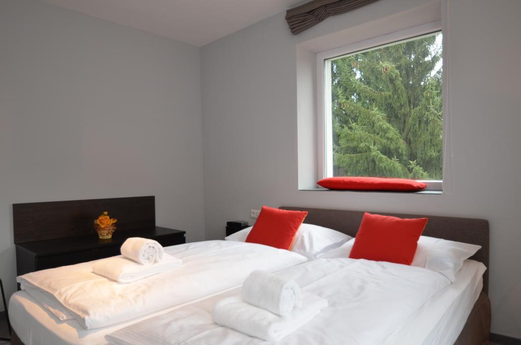 Apartmenthouse 5 Seasons - Incl Summer Card By In One